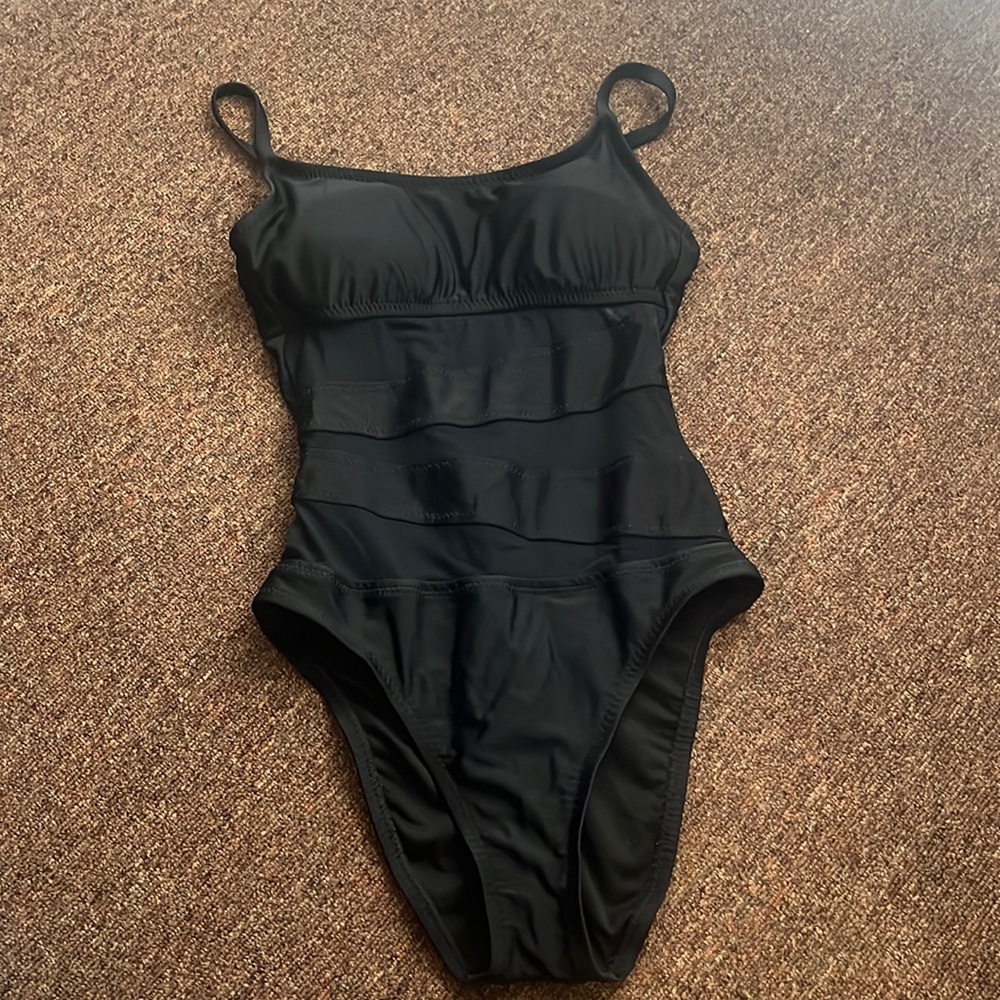 One piece bathing suit